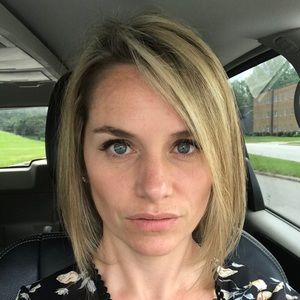 Meet your Posher, Angie